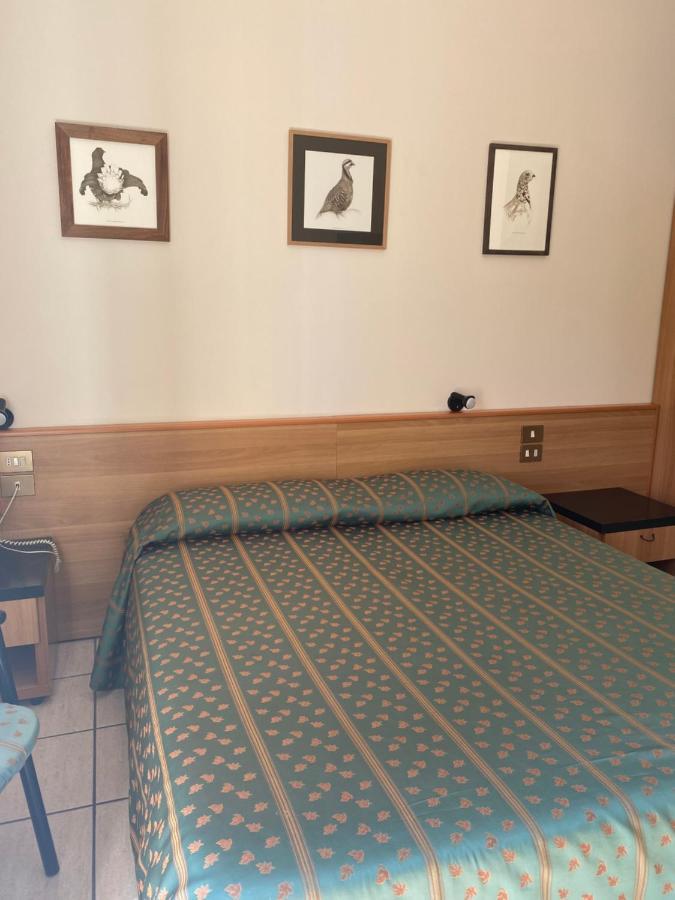 Hotel Del Fiume كانوبيو المظهر الخارجي الصورة