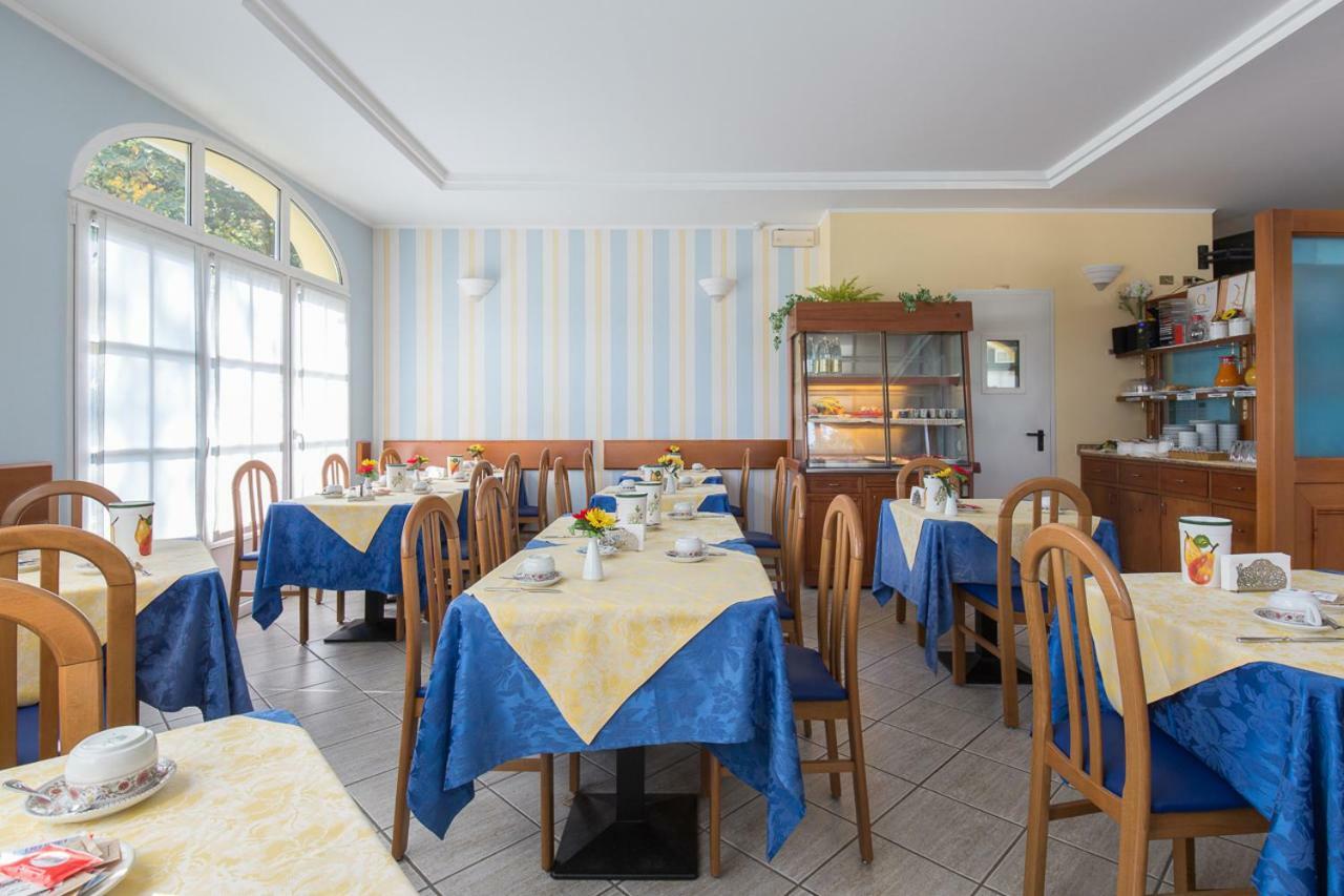 Hotel Del Fiume كانوبيو المظهر الخارجي الصورة